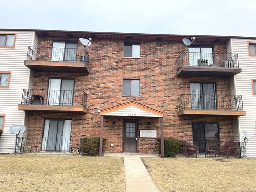 apt-2s-22405 Thomas Dr, Richton Park, IL, 60471-1504 | Card Image