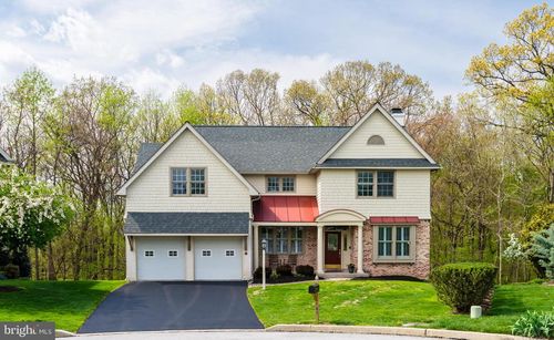 105 Margaret Ln, Malvern, PA, 19355-2560 | Card Image