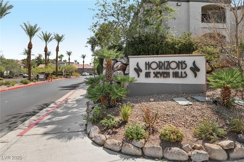 unit-2113-950 Seven Hills Dr, Henderson, NV, 89052-4310 | Card Image