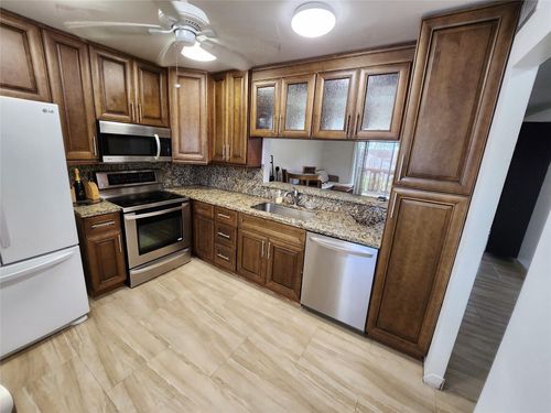 219 Ne 14th Ave, Hallandale Beach, FL, 33009-7488 | Card Image