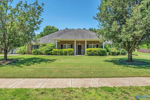 296 Brevard Blvd, Huntsville, AL, 35811-8095 | Card Image