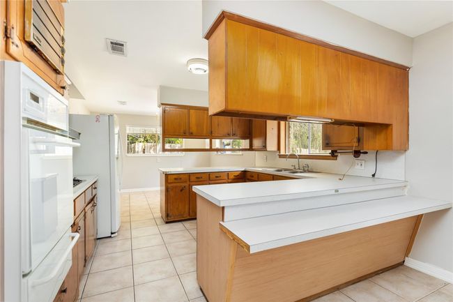 29518 W Hawthorne Dr, House other with 0 bedrooms, 2 bathrooms and null parking in Spring TX | Image 10