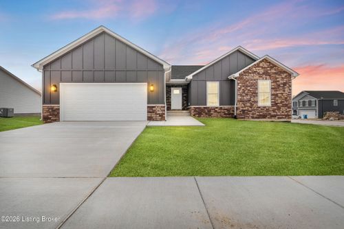 504 Ashwood Ave, Elizabethtown, KY, 42701 | Card Image