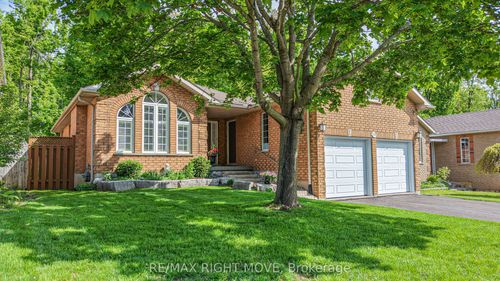 3170 Monarch Dr, Orillia, ON, L3V7W9 | Card Image