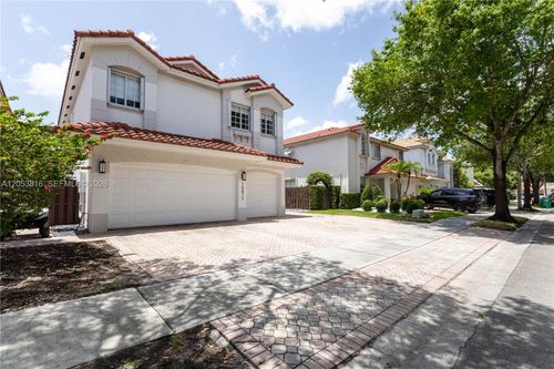 10873 Nw 71st St, Doral, FL, 33178-3758 | Card Image