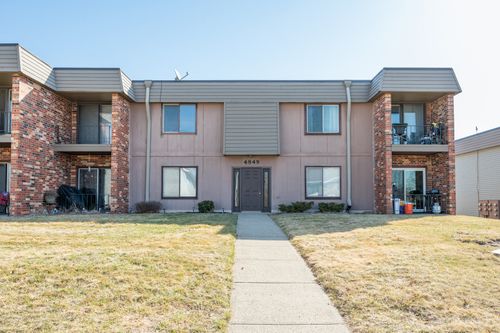 1-4849 Woodland Ave, West Des Moines, IA, 50266-5462 | Card Image