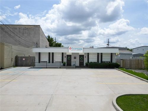 2721 Division St, Metairie, LA, 70002-7007 | Card Image