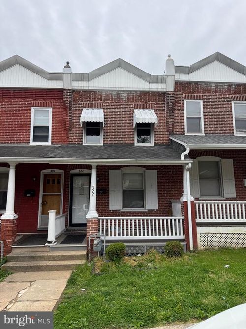 322 Charles St, COATESVILLE, PA, 19320-2953 | Card Image