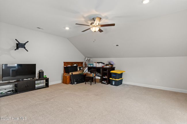 Bonus Room Upstairs | Image 21
