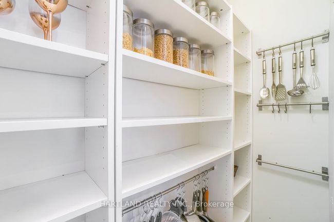 1901 - 339 Rathburn Rd W, Condo with 1 bedrooms, 1 bathrooms and 1 parking in Mississauga ON | Image 8