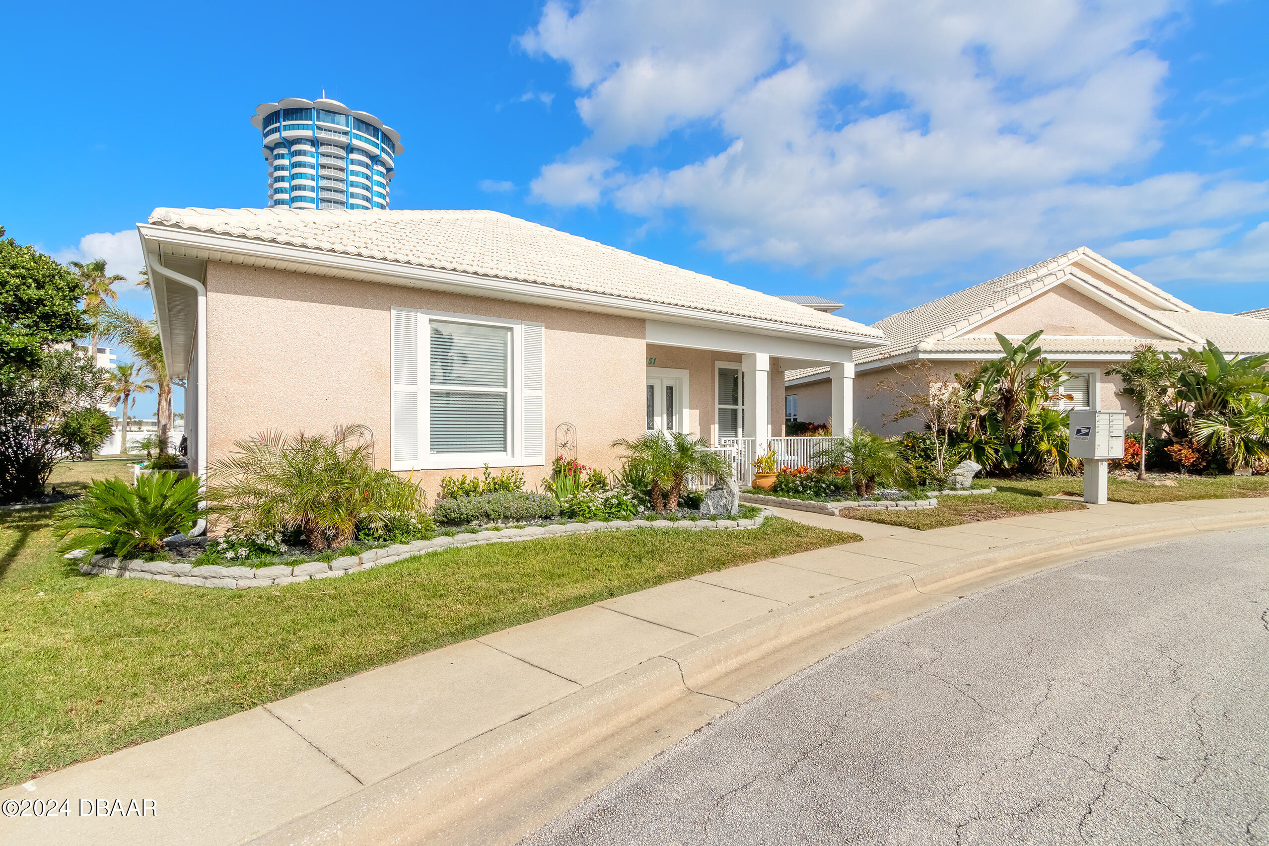 Key Colony Ct, Daytona Beach, FL 32118