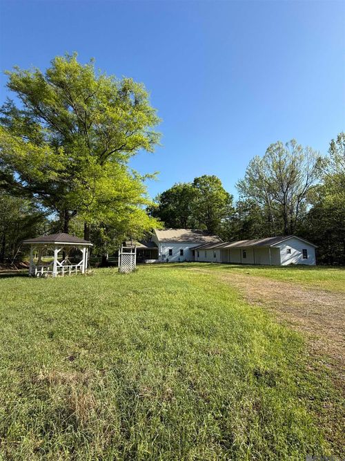 3489 White Apple Rd Sw, Roxie, MS, 39661-8049 | Card Image