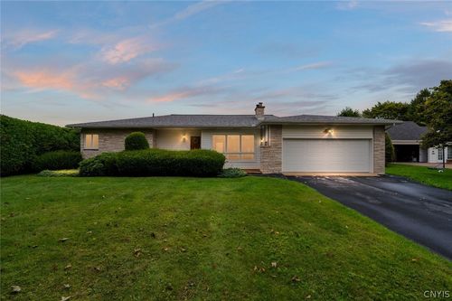 106 W Cedar St, Rome, NY, 13440-2734 | Card Image