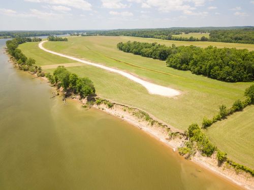 17-93 Stewman Creek Landing Rd, Bath Springs, TN, 38311 | Card Image