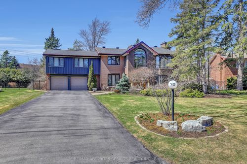 30 Pentland Cres, Kanata, ON, K2K1V5 | Card Image