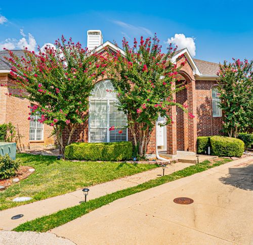 18944 Ravenglen Ct, Dallas, TX, 75287-2776 | Card Image
