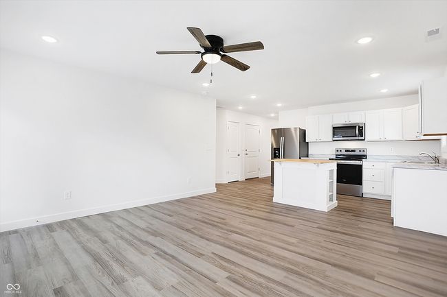 ***Photos are of completed unit 1501 Coen Ct, similar layout.*** | Image 11
