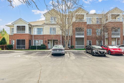 423 Waterford Lake Dr, Cary, NC, 27519-8629 | Card Image