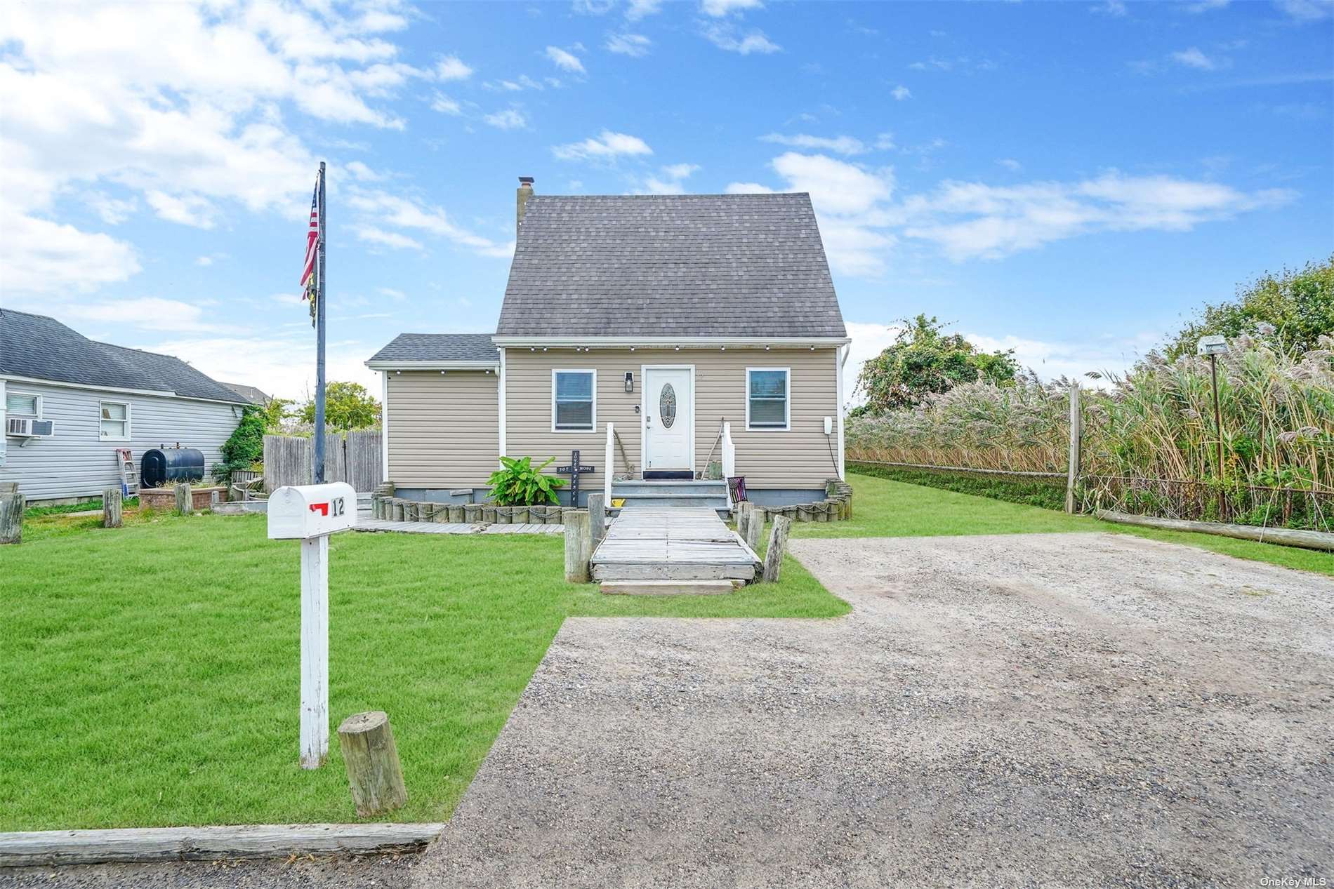 Blue Point Rd, Mastic Beach, NY 11951