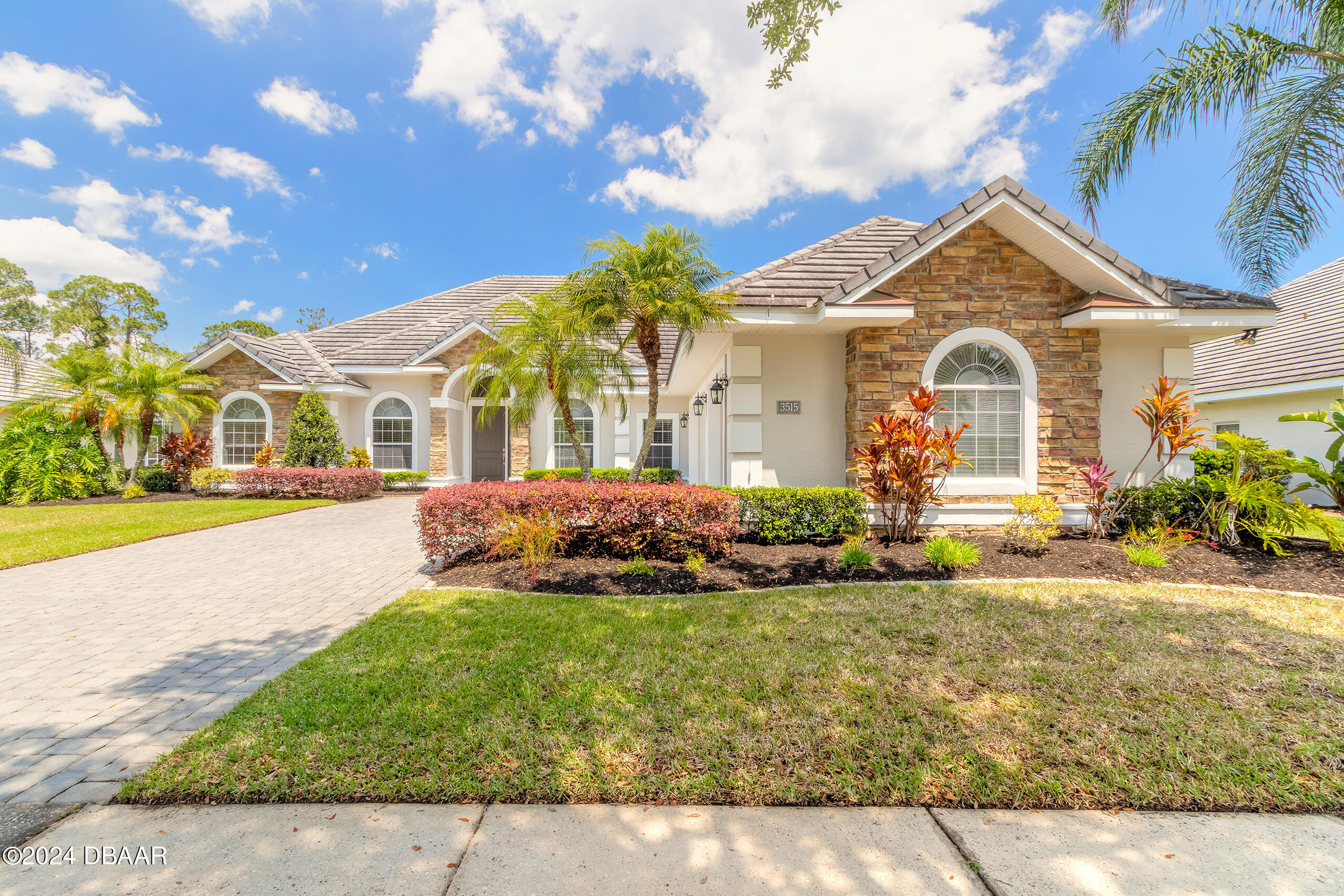 Sonesta Ct, New Smyrna Beach, FL 32168