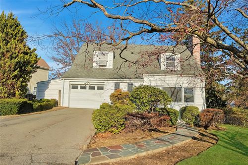 2 Knox Road, Eastchester, NY, 10709 | Card Image