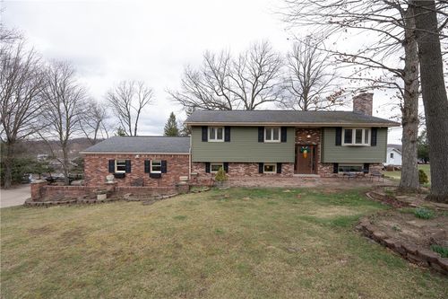 716 W 5th Ave, Derry, PA, 15627-1416 | Card Image