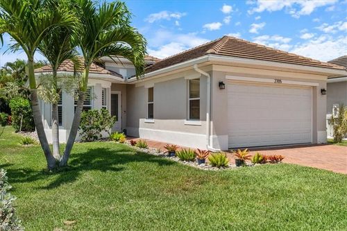 2705 Linda Dr, NAPLES, FL, 34112-6324 | Card Image