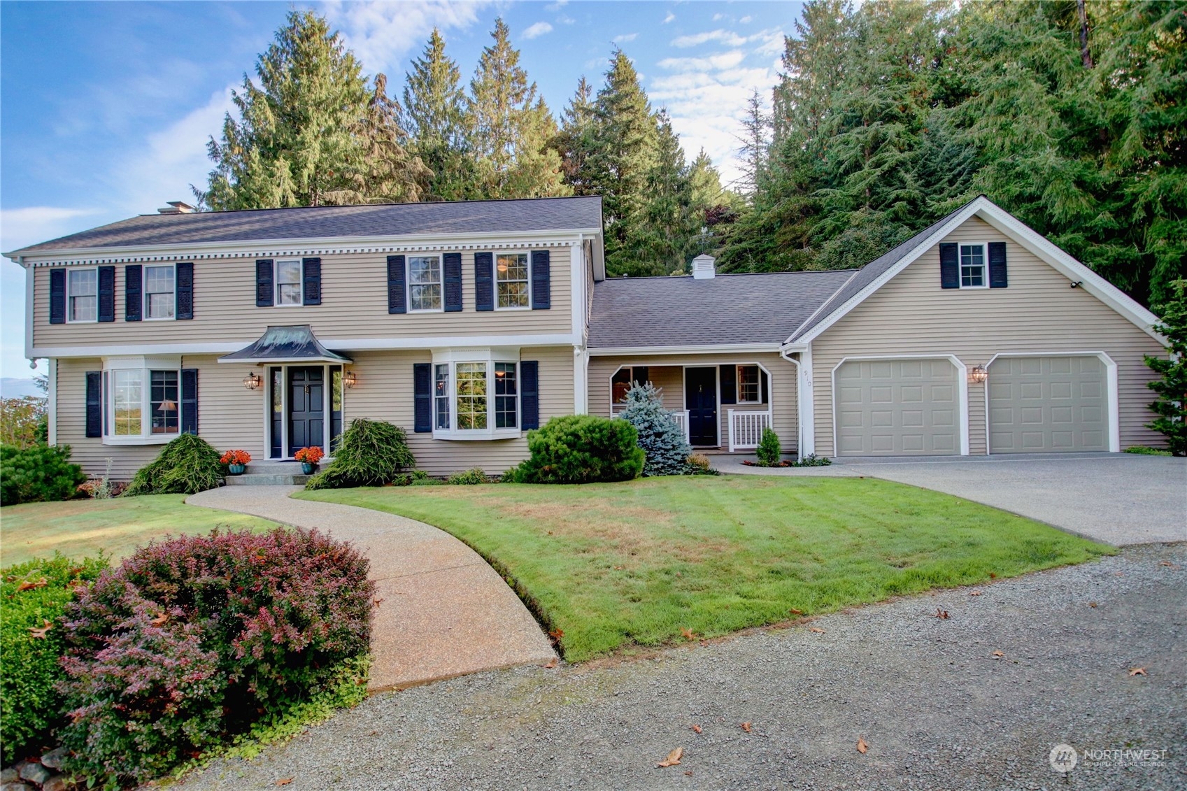 Nez Perce Dr, Mount Vernon, WA 98273