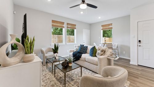 5928 Manning Oaks St, Houston, TX, 77091 | Card Image