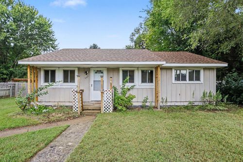 1160 Beverly Ct, Benton Harbor, MI, 49022-7806 | Card Image