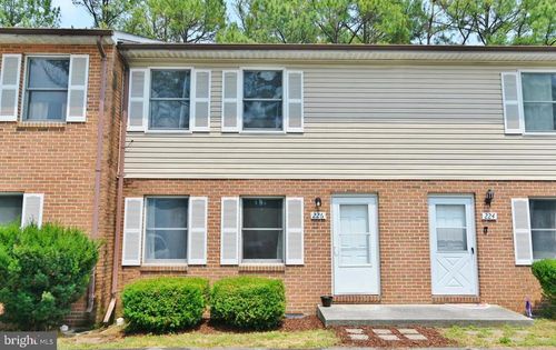 226 Brunswick Rd, STEPHENS CITY, VA, 22655-2713 | Card Image