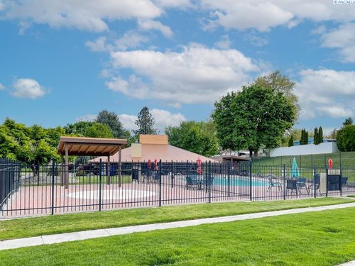 59 Log Lane, Richland, WA, 99354 | Card Image