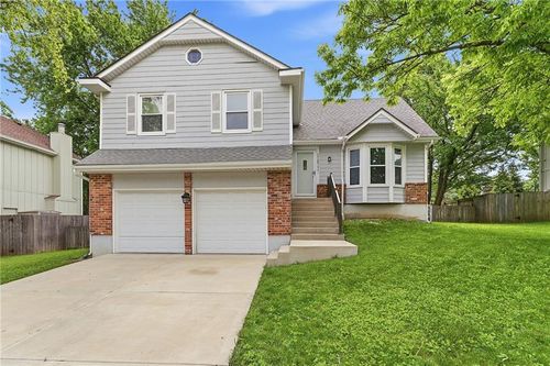 11811 Slater St, Overland Park, KS, 66210-3124 | Card Image