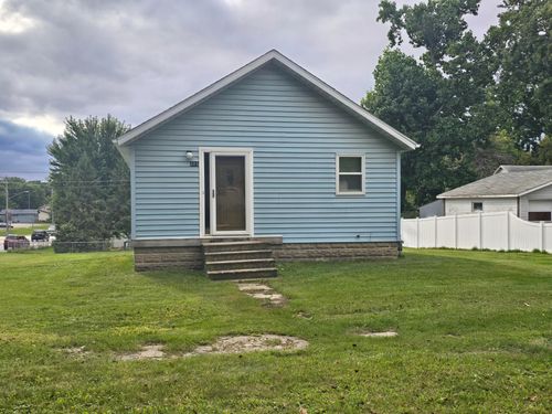 401 1st Ave Nw, Byron, MN, 55920-1605 | Card Image