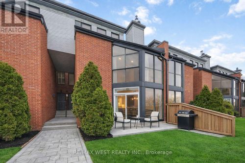 th-10-100 Arbors Lane, Vaughan (West Woodbridge), ON, L4L7G4 | Card Image