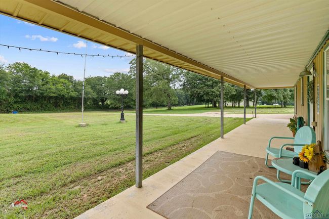 1260 N Cr 236, House other with 2 bedrooms, 2 bathrooms and null parking in Kilgore TX | Image 14