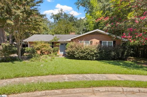 23 Richwood Dr, Greenville, SC, 29607-3001 | Card Image