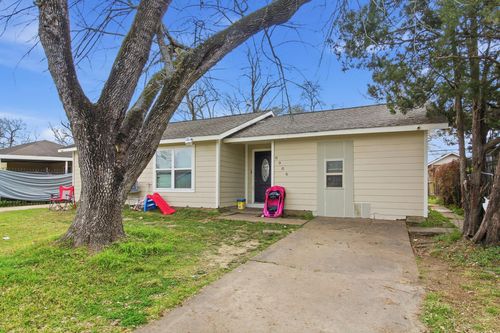 8906 Talton Street, Houston, TX, 77078 | Card Image