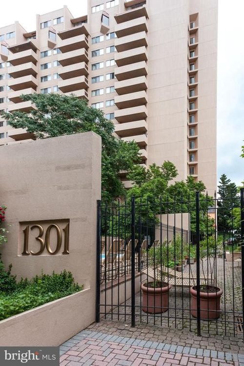 apt-611-1301 N Courthouse Rd, ARLINGTON, VA, 22201-2534 | Card Image