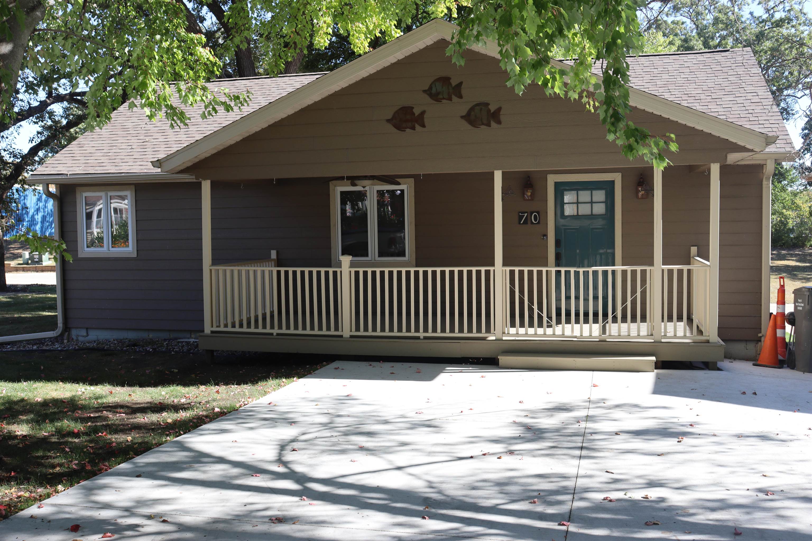 Dam Rd, Arnolds Park, IA 51331