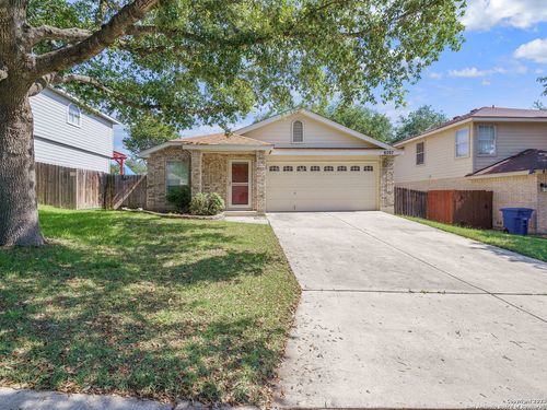 8207 Shooting Quail, San Antonio, TX, 78250-4607 | Card Image