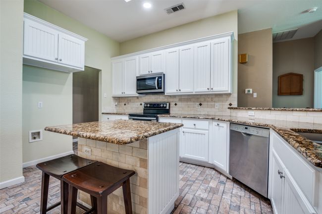 6051 W Fall Dr, House other with 4 bedrooms, 3 bathrooms and null parking in Midlothian TX | Image 12