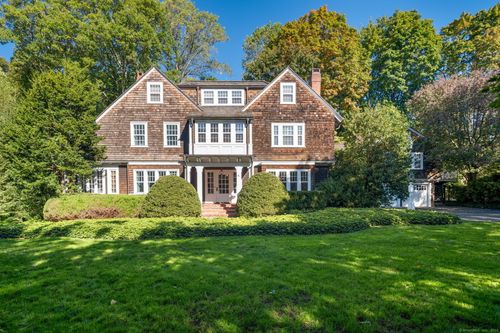 71 Saint Johns Pl, New Canaan, CT, 06840-4530 | Card Image