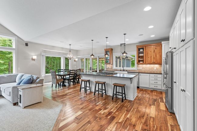 8580 Maple View Dr, House other with 4 bedrooms, 3 bathrooms and null parking in Cologne MN | Image 7