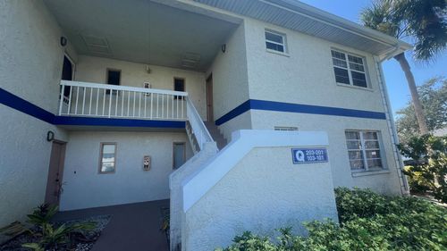 101-1524 Se Royal Green Cir, Port St Lucie, FL, 34952-4680 | Card Image