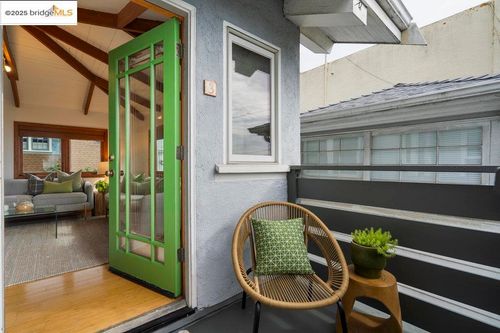 3-2587 Piedmont Ave, Berkeley, CA, 94704-3119 | Card Image