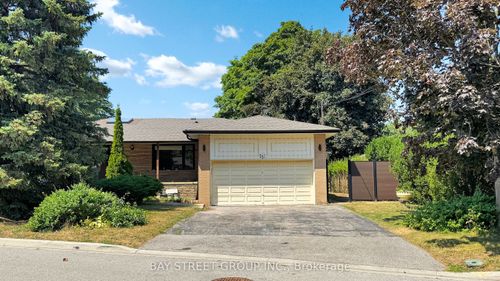 basement-112 Citation Dr, North York, ON, M2K | Card Image