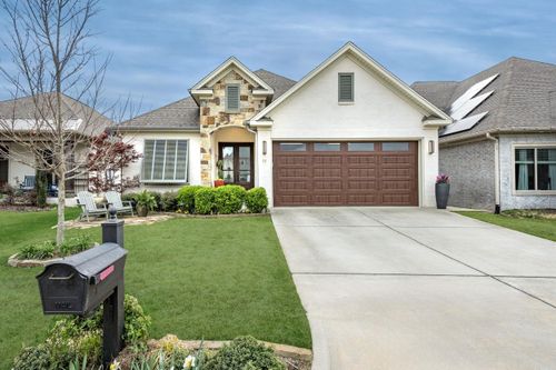 11 Crosswood Ct, Little Rock, AR, 72223-8016 | Card Image