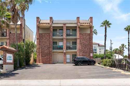 102-104 E Verna Jean Dr, South Padre Island, TX, 78597-7421 | Card Image