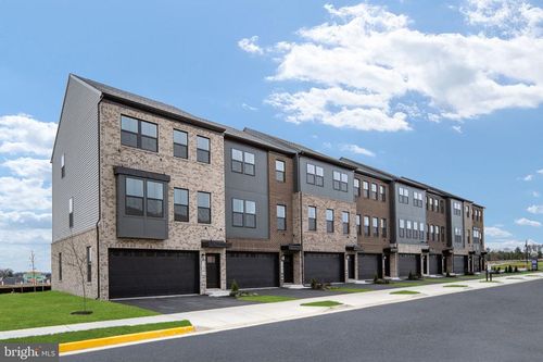 11338 Hypatia Loop, Manassas, VA, 20109-4053 | Card Image